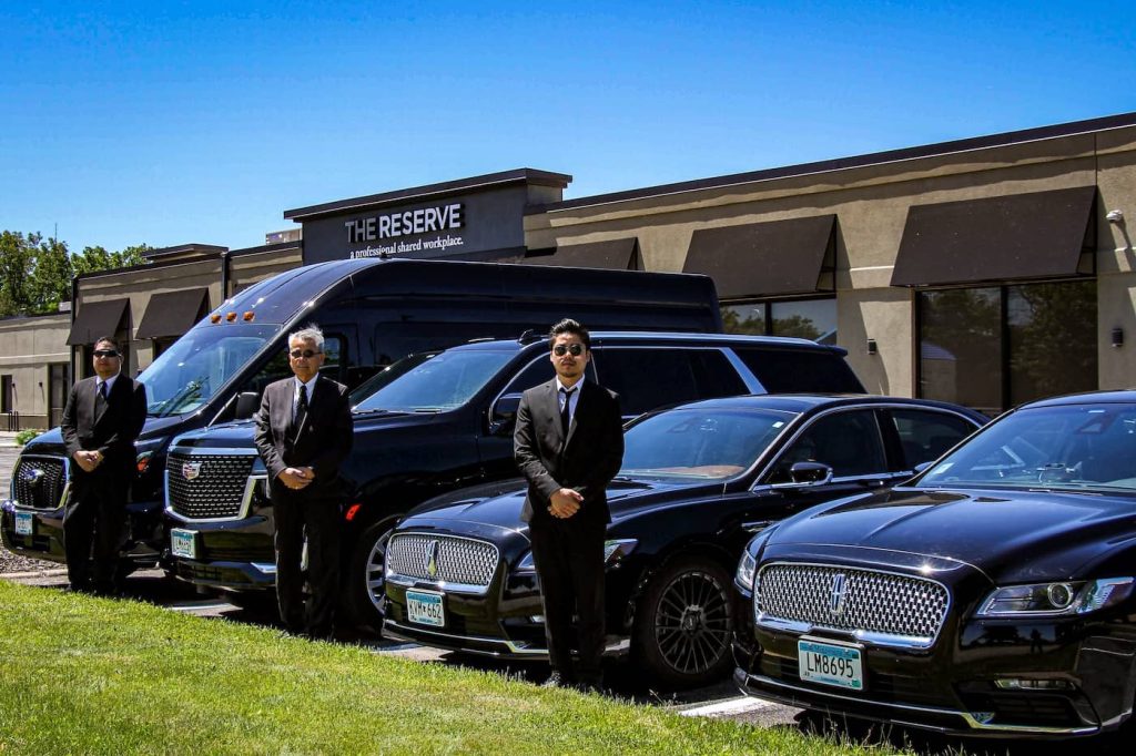 Limousine Service Minneapolis MN About US (1)