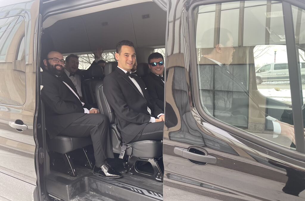 153 Limousine Service Minneapolis MN Black Tie Limo