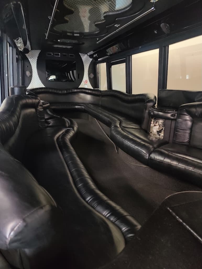 Minneapolis Corporate Transportation Near Me